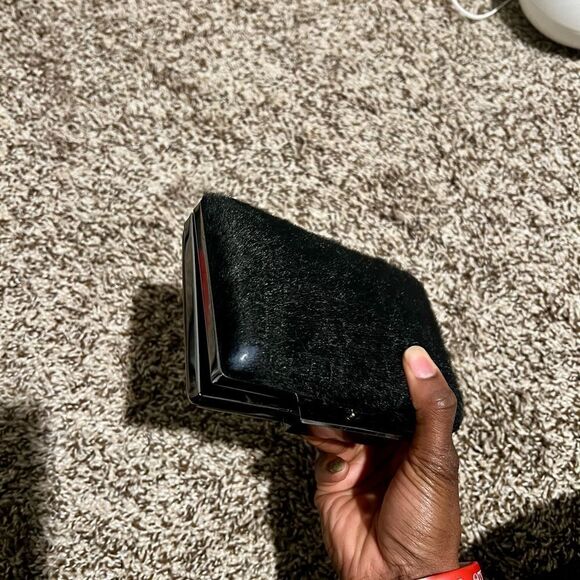 Cute little clutch purse - Picture 5 of 7